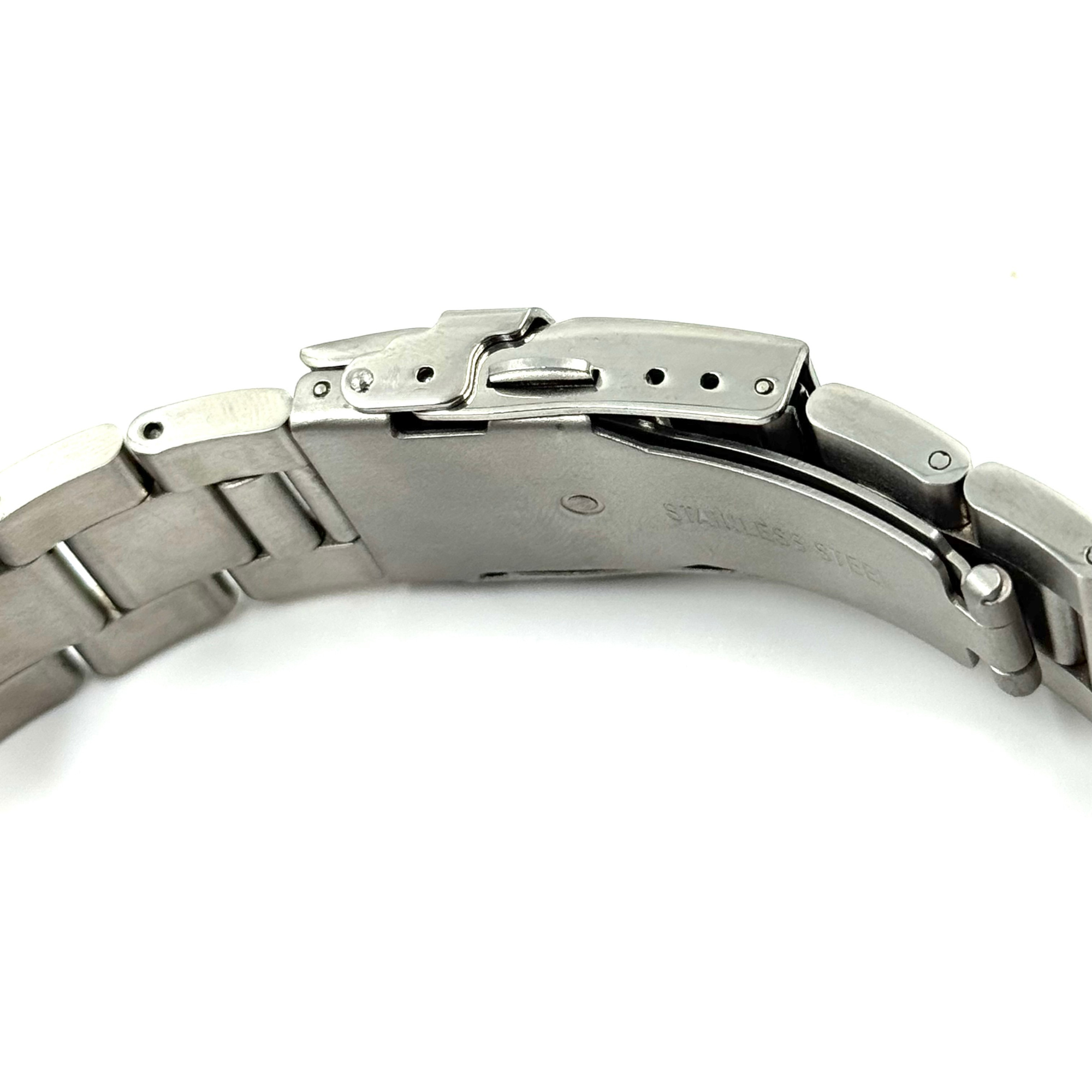 Oyster Watch Bracelet with Curved Endlinks Brushed Stainless Steel (Silver)